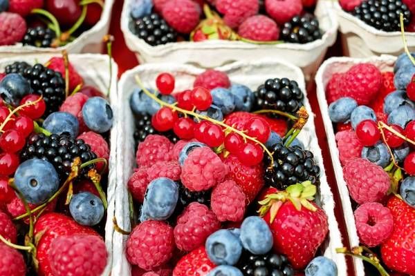 عوارض مصرف میوه های رشد کرده با هورمون
